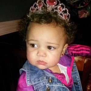 Meet your Posher, Stacy